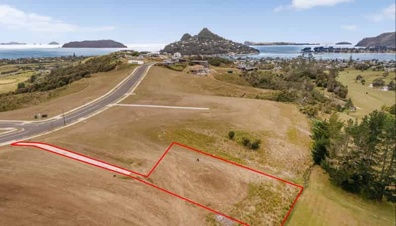 49 Azimuth Road, Tairua