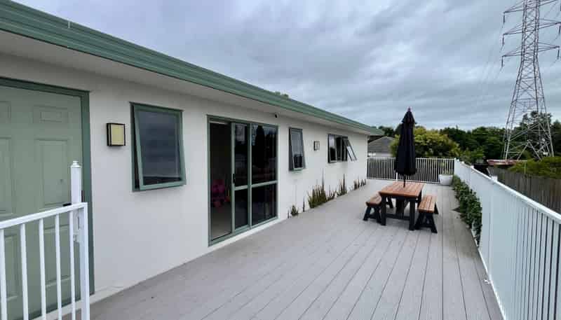 A/12 Grainger Road, Te Atatu South
