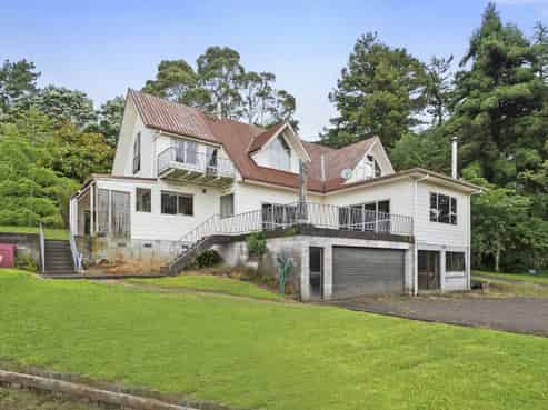 259 Albert Road, Tokomaru