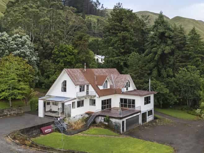 259 Albert Road, Tokomaru