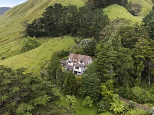 259 Albert Road, Tokomaru