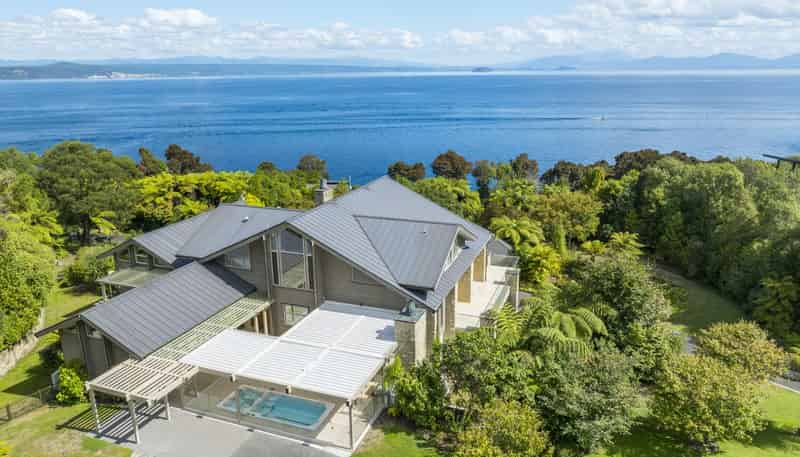49 Whakamoenga Point, Acacia Bay