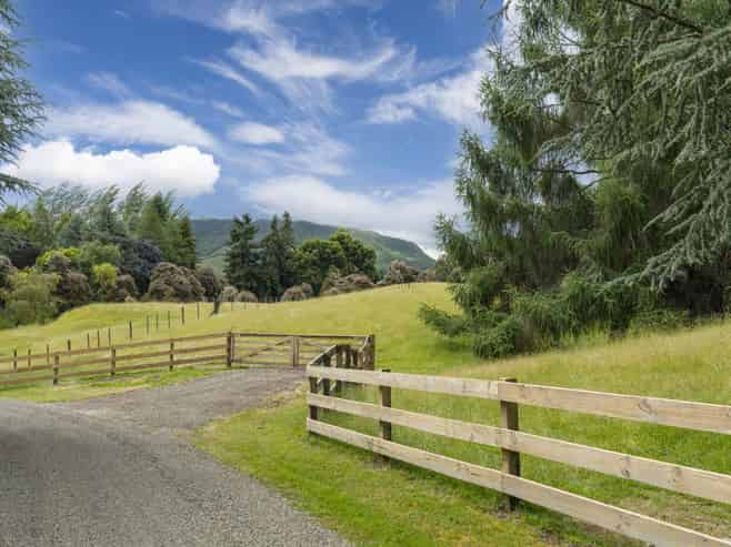 Lot 2 - 1/ Mapara Road, Acacia Bay