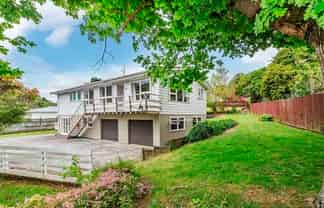 A57 Larsen Crescent, Tawa