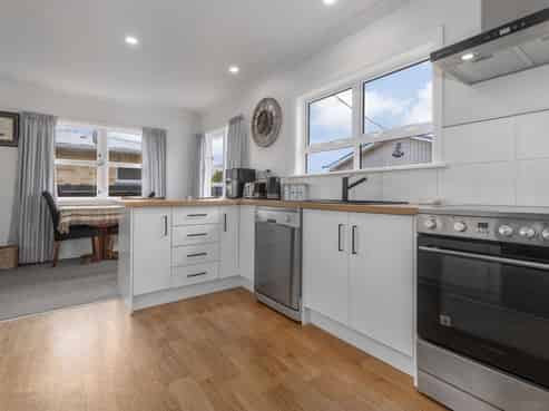 24 Ferguson Street, LEVIN