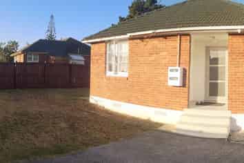 1 William Blofield Avenue, Mount Albert