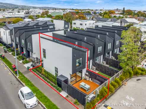 1/55 Stanmore Road, Linwood