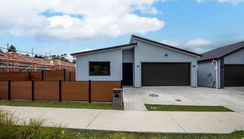 18 Furlough Road, Papakura