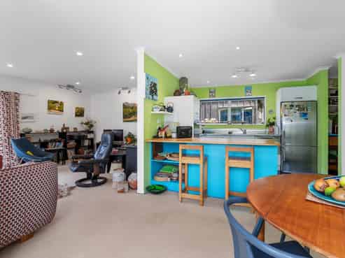 46 Beach Road, Onerahi