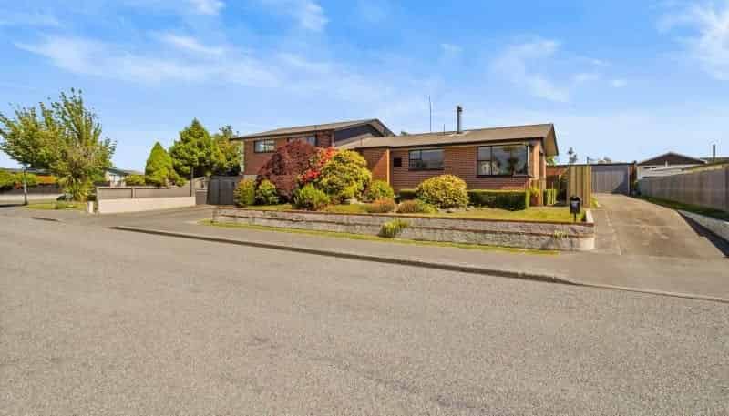 13 Bathurst Street, Allenton