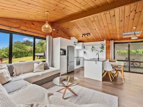 89 Fisher Terrace, Kamo