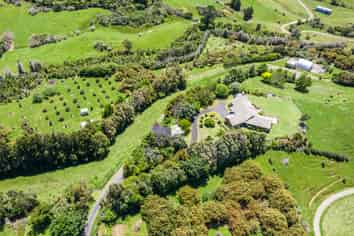 244 Lindemann Road, Tahawai