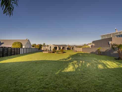 27 Arawa Lane, Whitianga