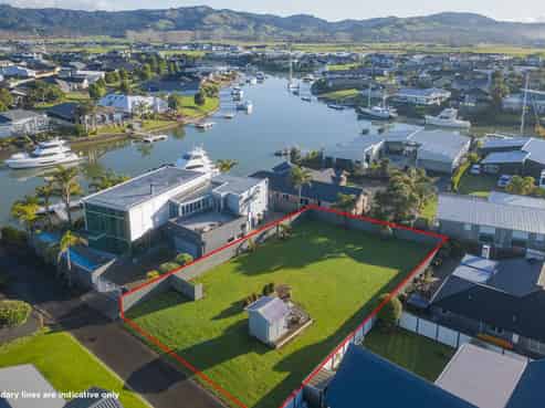 27 Arawa Lane, Whitianga