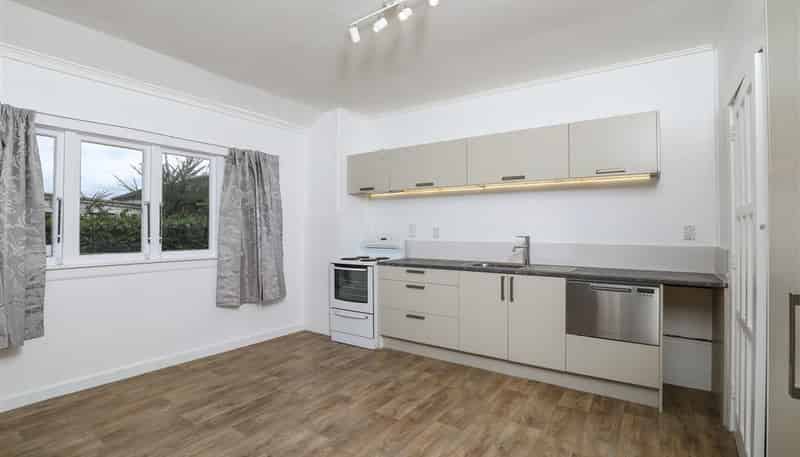 1B/268 Meola Rd, Point Chevalier