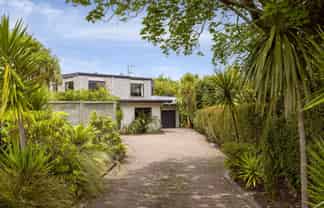 15 Henry Hill Road, Taupo