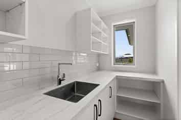 89 Brookvale Road, Havelock North