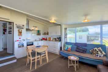 Tram 7 949 Thames Coast Road, Waikawau