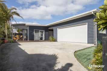 11A Hillview Road, Waihi Beach