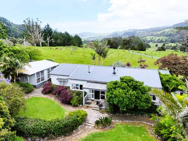 7046 State Highway 12, Waimamaku