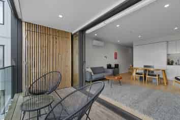 306/10 -12 Mackelvie Street , Grey Lynn