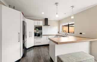 32 Mace Street, Waitara