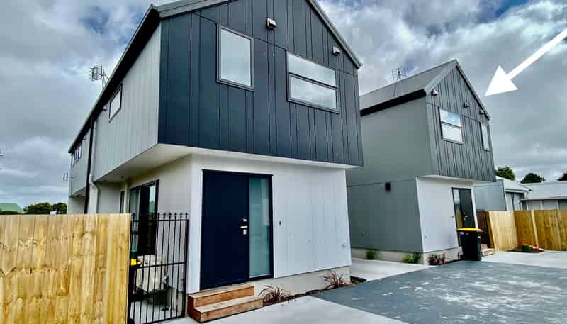 466 Wilsons Road North, Waltham