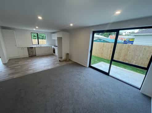 2/3 Clarkin Road, Fairfield