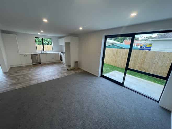 2/3 Clarkin Road, Fairfield