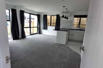 1/41 Inuwai Street, Glenview