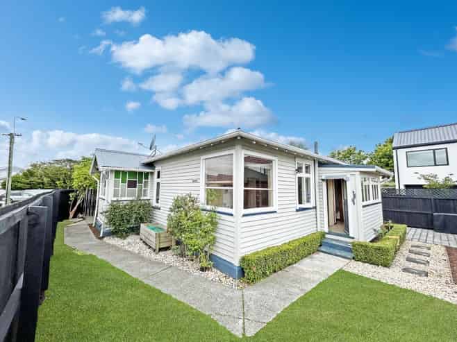 41 Waltham Road, Sydenham