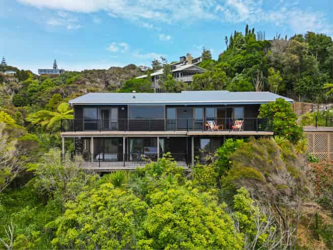 54 Oneroa Road, Russell