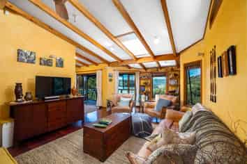 14 Major Bridge Drive, Russell