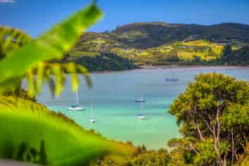 14 Major Bridge Drive, Russell