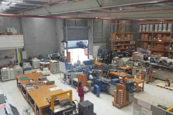 WELL POSITIONED INDUSTRIAL UNIT
