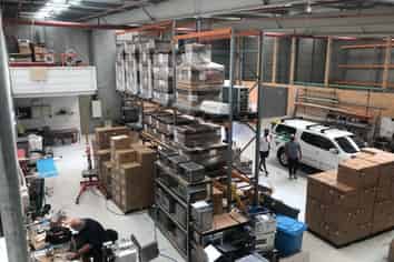 WELL POSITIONED INDUSTRIAL UNIT
