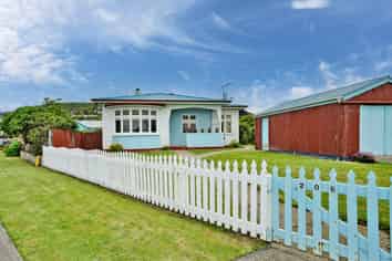 206 Marine Parade, Bluff