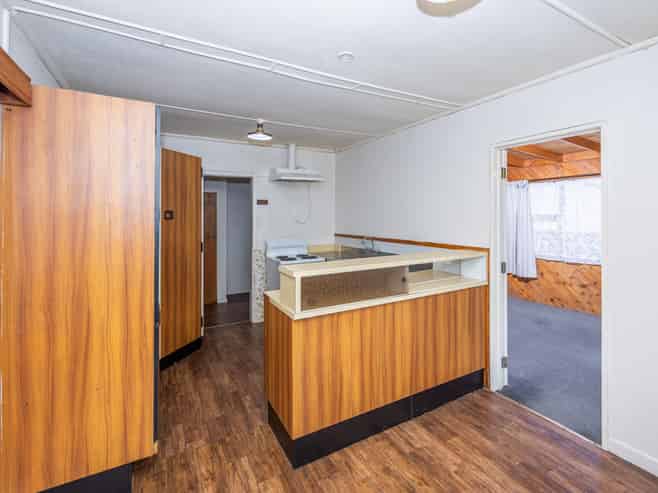 81 Cameron Road, Hillcrest