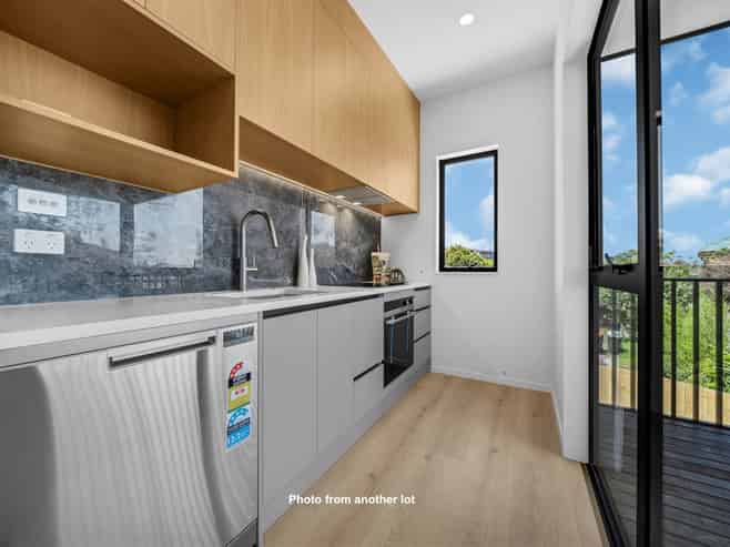 Lot 5 11 Funnell Place, Manurewa