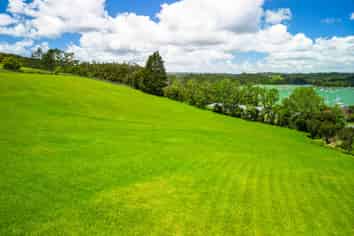 1 Deeming Road, Russell