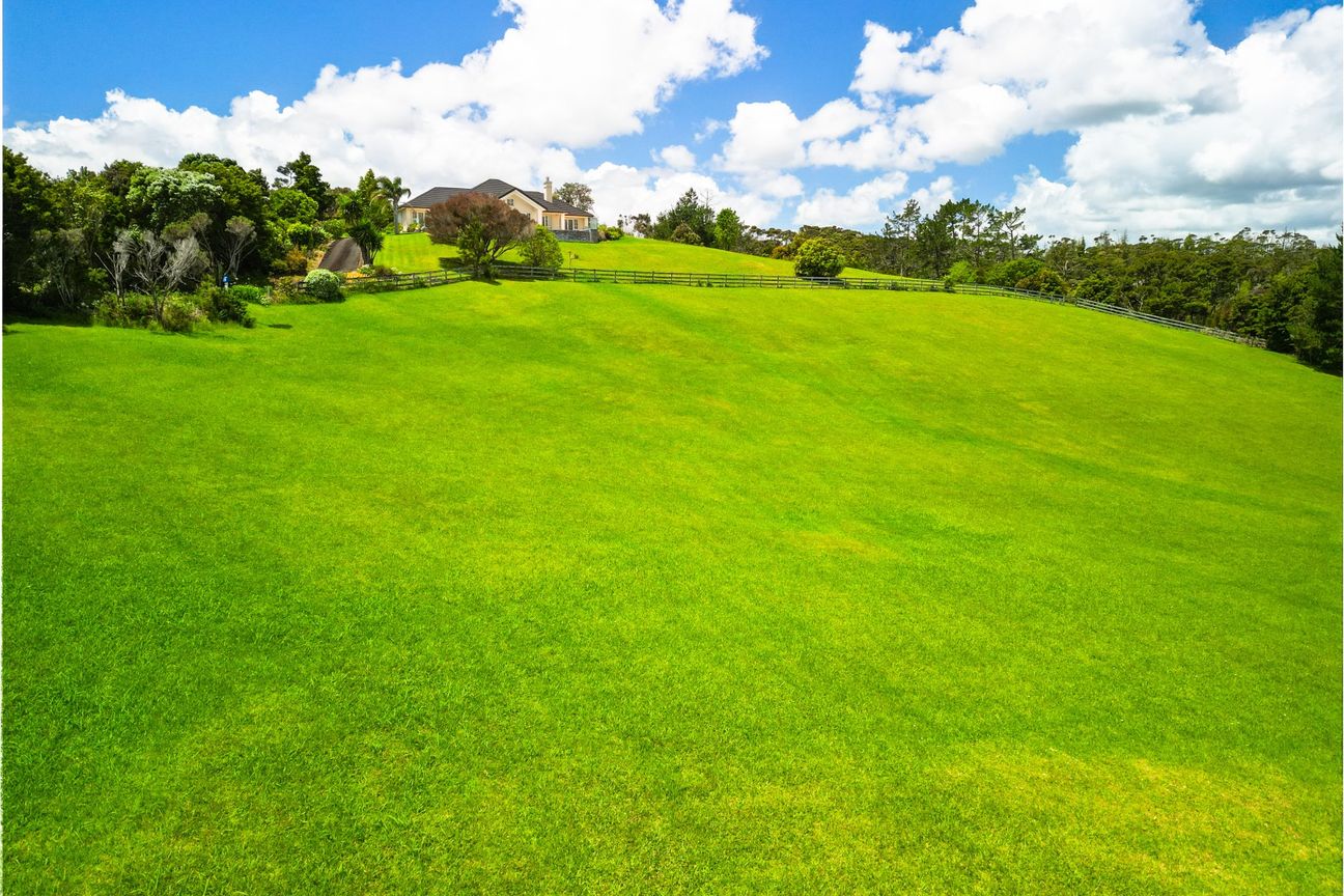 Land opportunity with sweeping sea views - Widok 5
