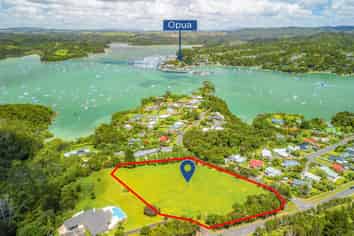 1 Deeming Road, Russell