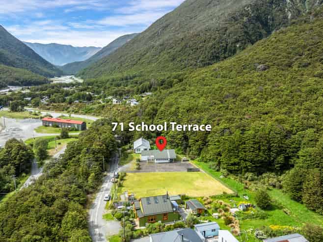 71 School Terrace, Arthur's Pass