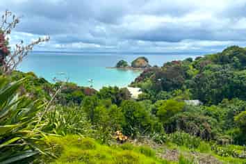 9 Jane York Place, Rakino Island