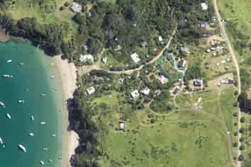 9 Jane York Place, Rakino Island