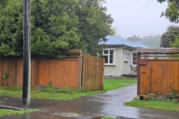 16 Grange Street, Hillsborough