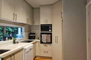 16 Grange Street, Hillsborough