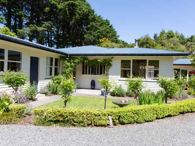 1921 Weber Road, Dannevirke
