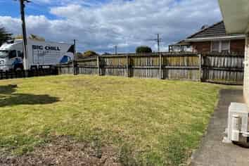 2/133 Wyllie Road, Papatoetoe
