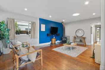 11 Meredith Street , Addington